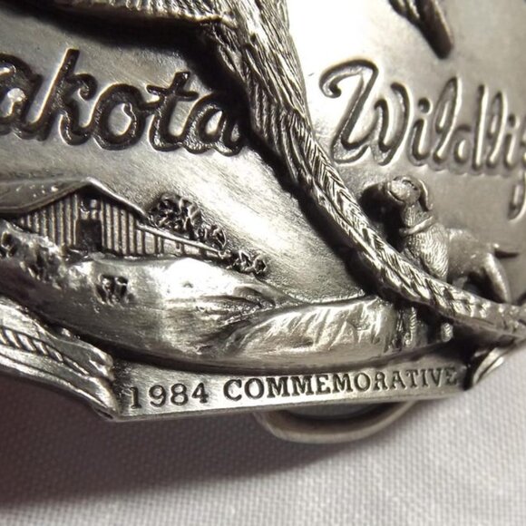 1984 Dakota Wildlife Limited Edition Commemorative Belt Buckle - 605/1000 - Picture 5 of 10